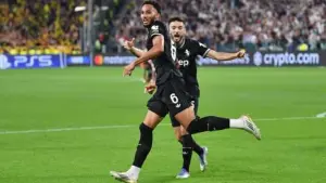 Anglicy zachwyceni obrońcą Juventusu. Kelly o krok od kadry i wielkiego powrotu