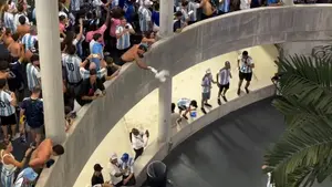 Argentyńczycy świętują już od ostatniego gwizdka - nawet opuszczając stadion!