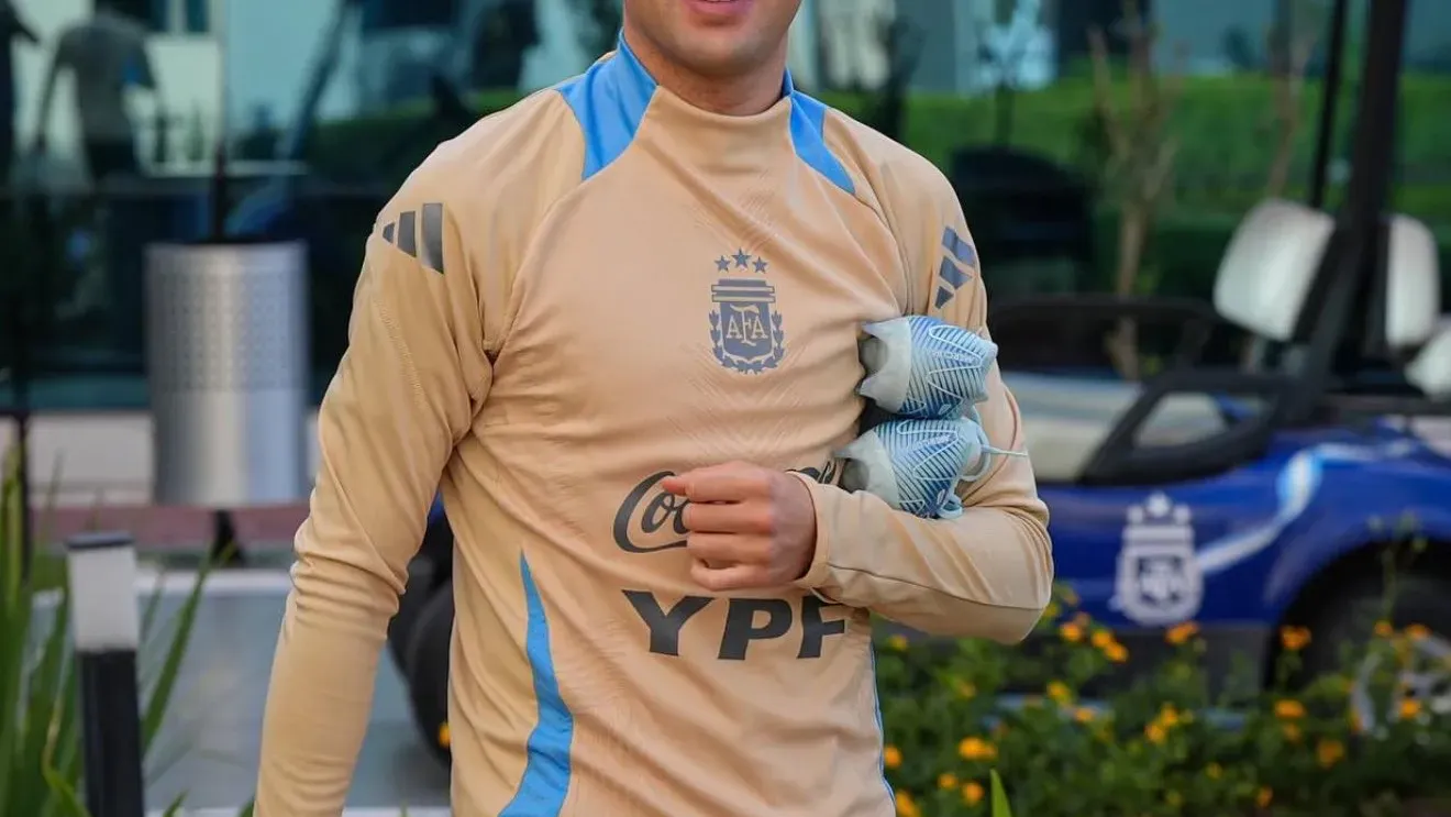 Argentyński talent zmienia klub. Fabrizio Romano ogłosił transferowe Here we go