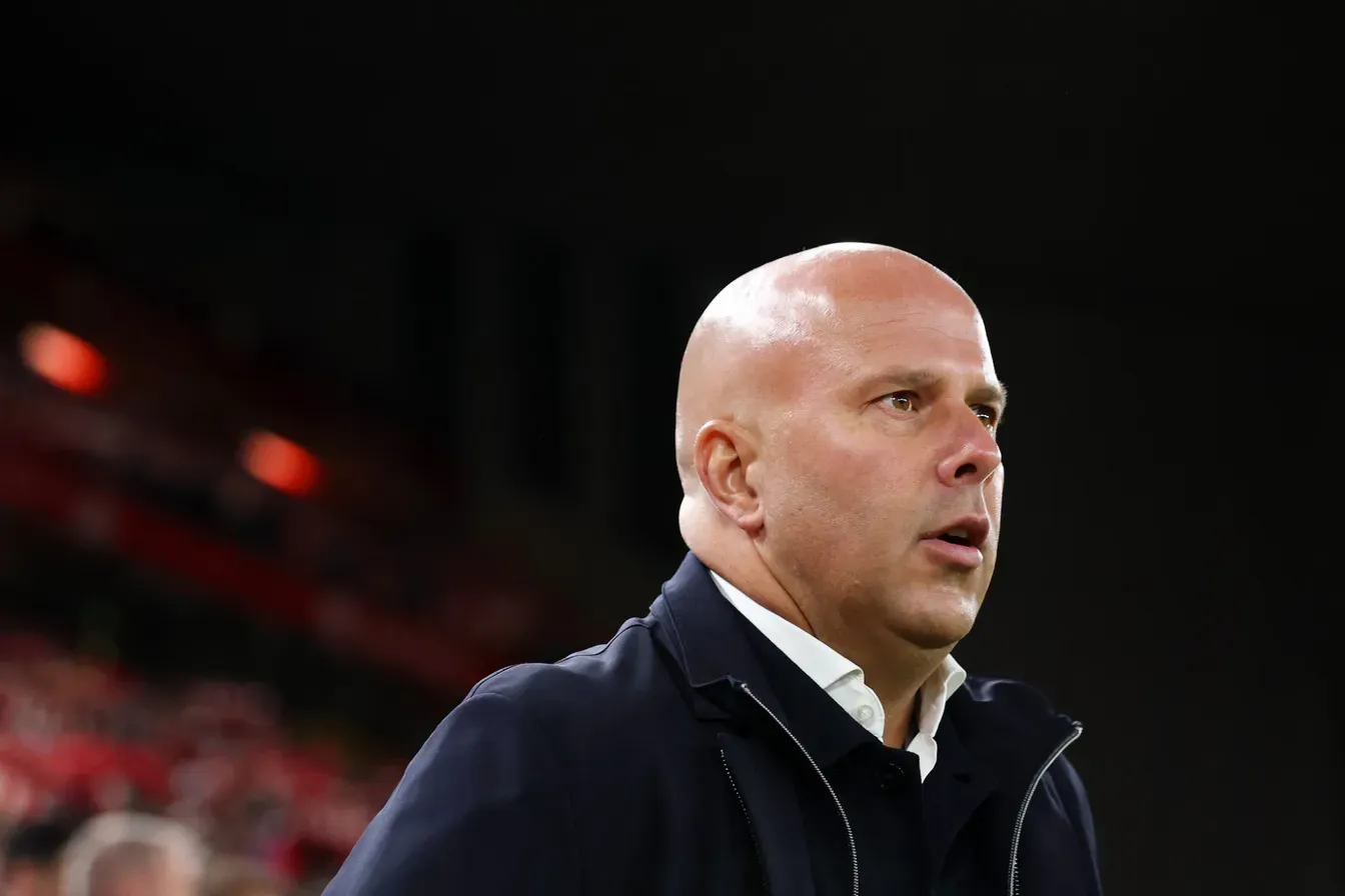 Arne Slot przerywa milczenie. Zapowiada wielkie zmiany w kadrze Liverpoolu