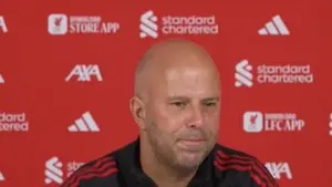 Arne Slot zachwycony postępami młodej gwiazdy Liverpoolu. Ten chłopak staje się bestią