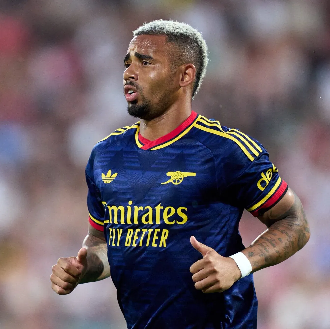 Arsenal bez dwóch gwiazd na mecz z Manchesterem City. Martinelli i Jesus poza kadrą