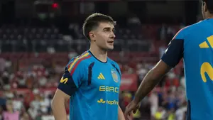 Arsenal i Barcelona obserwują Ivána Fresnedę. Sporting przyspiesza rozmowy