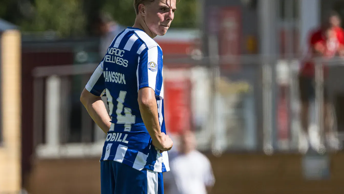Arsenal i Chelsea interesują się 17-latkiem. Månsson marzy o Barcelonie