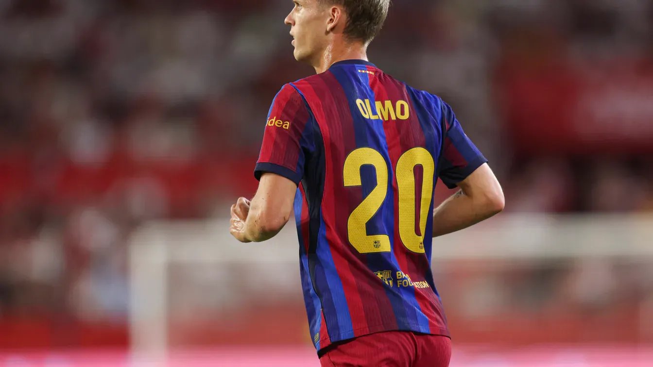 Arsenal i Chelsea interesują się Olmo. Barcelona nie zamierza go oddawać