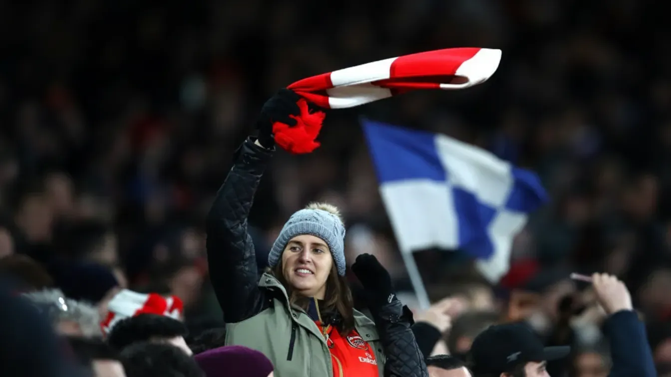 Arsenal rusza po „nowego Kvaratskhelię”. Londyńczycy przygotowali ofertę dla 17-letniego talentu
