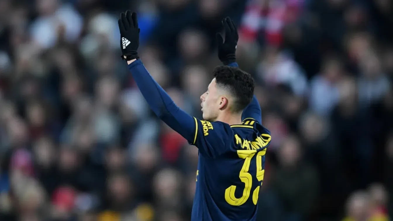 Arsenal wycenił gwiazdę, ale Rzym ma problem. Transferowy pat w sprawie Martinellego