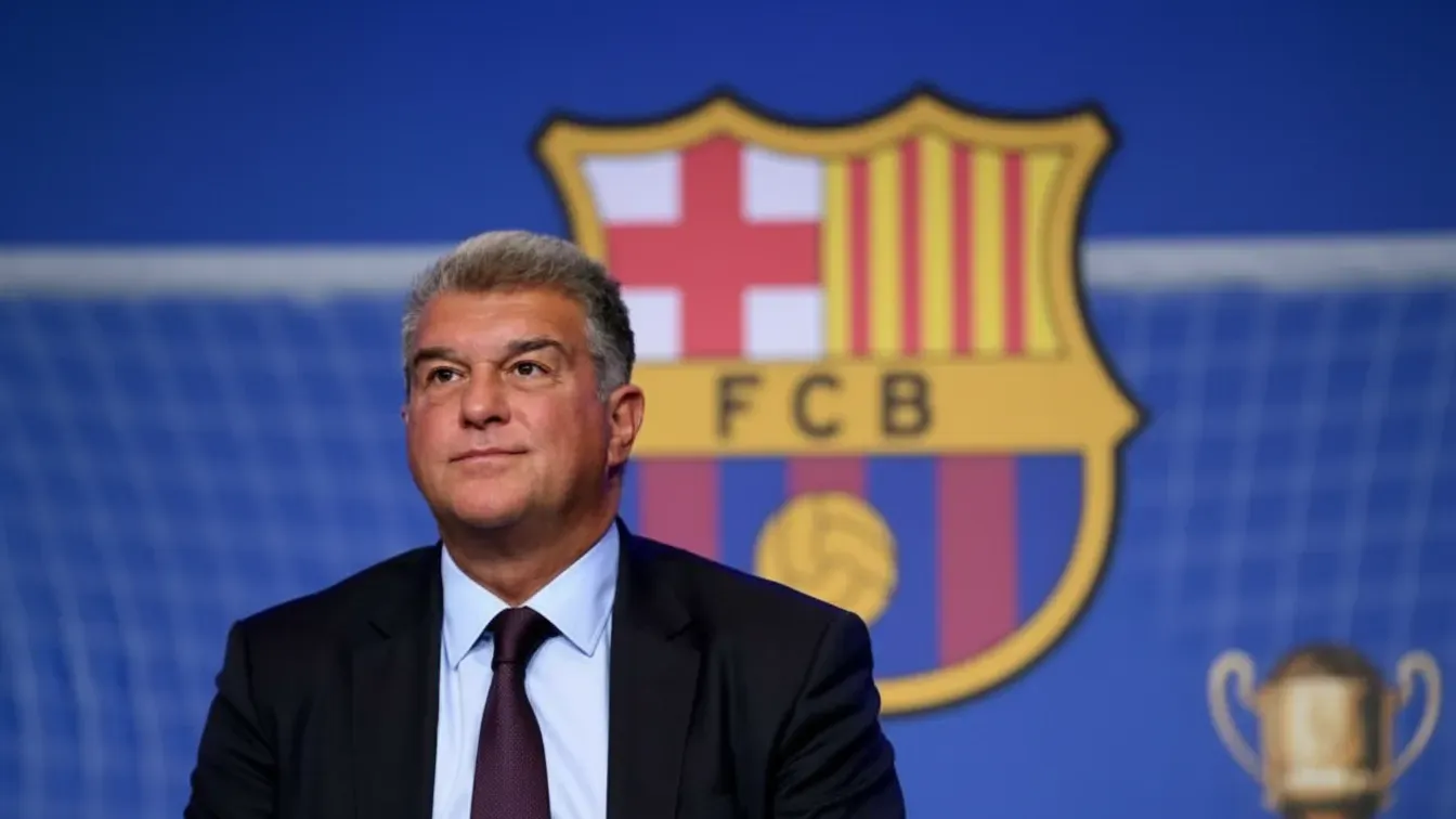 Barcelona czy Real Madryt? JJ Gabriel przyleciał na rozmowy transferowe