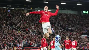 Barcelona i Atletico Madryt odprawione z kwitkiem. Manchester United podjął ostateczną decyzję