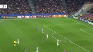Barcelona po raz trzeci wychodzi na prowadzenie! Raphinha faulowany w polu karnym, a z jedenastu metrów trafia Lamine Ya
