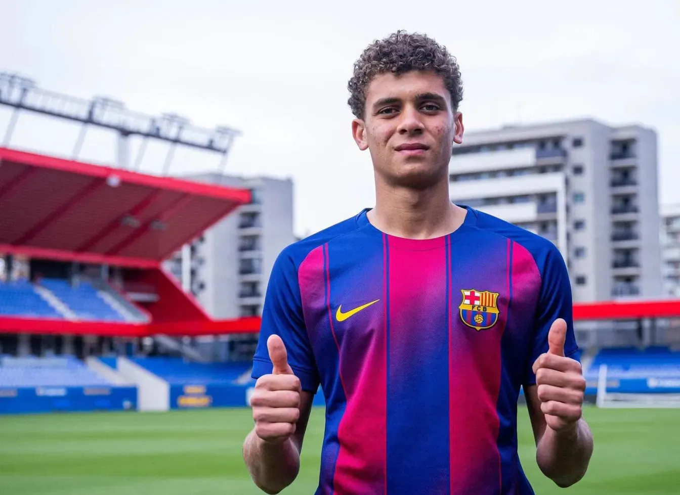 Barcelona podjęła kluczową decyzję. Katalończycy wykupili egipski talent
