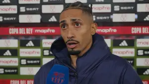 Barcelona poza pucharem! Szatnia przerywa milczenie po dramacie na Camp Nou