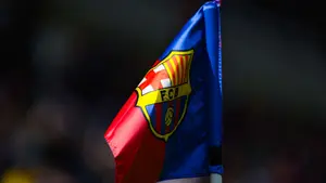 Barcelona przerywa milczenie w sprawie zdrowia letniego nabytku. Kibice drżeli o skrzydłowego