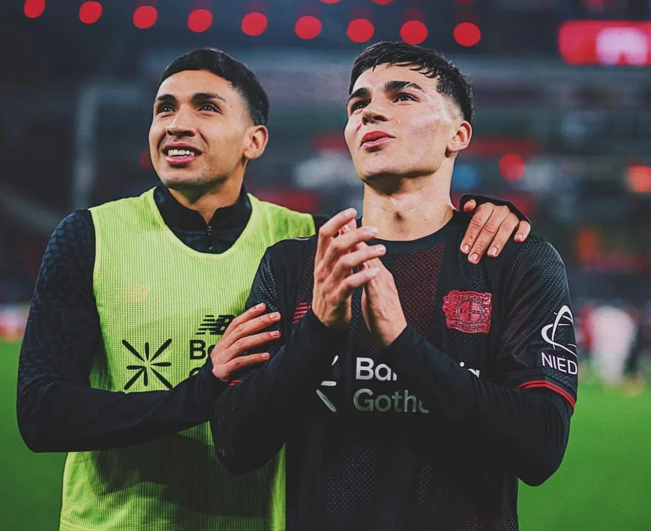 Bayer Leverkusen pozbywa się napastnika. Zaskakujący kierunek transferu Argentyńczyka