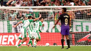 Betis przegrał 2:5 z Barceloną. Bellerín krytykuje sędziowanie