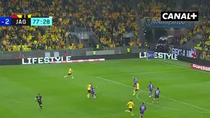 Borja galaaaaan! Gol stadiony świata! GieKsa remisuje z Jagiellonią 2:2! Transmisja meczu: