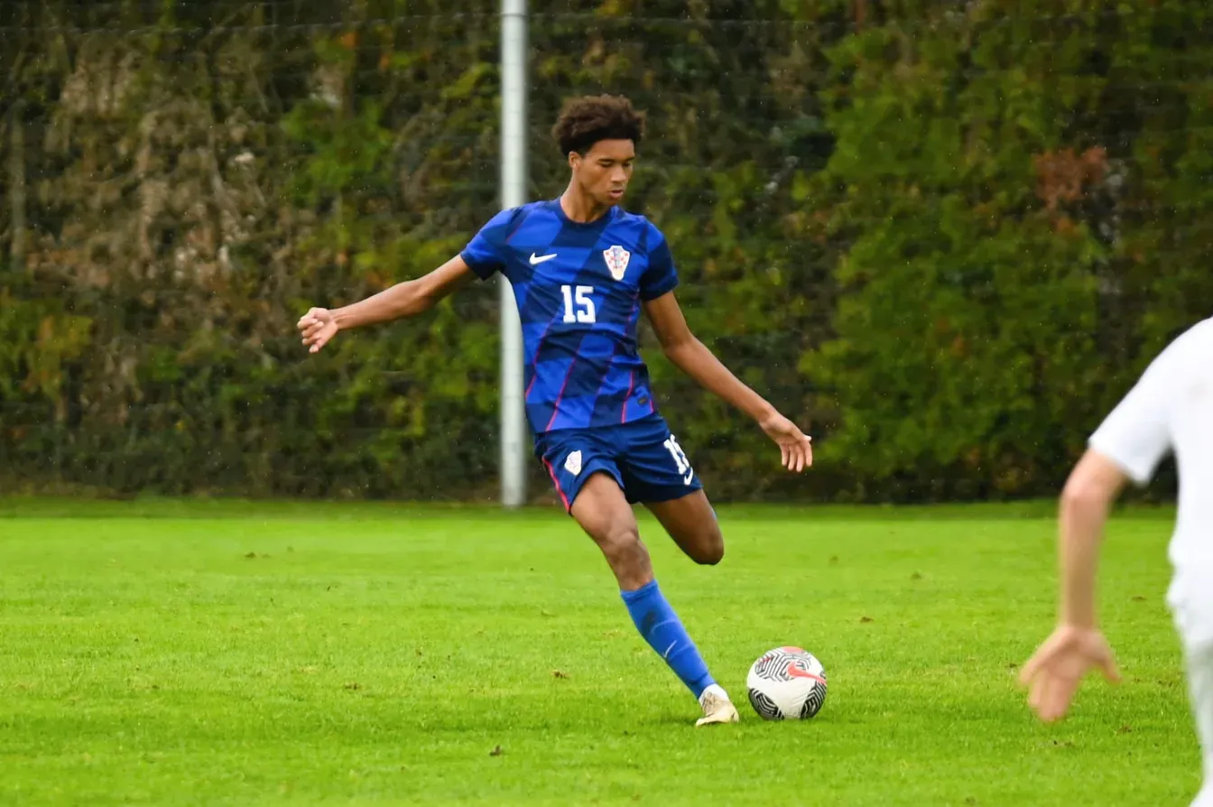 Borussia Dortmund wygrywa wyścig o wielki talent. Giganci z Europy muszą obejść się smakiem