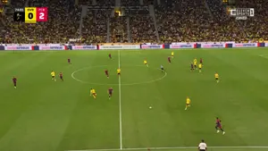 Borussia walczy! Bardzo ładna akcja i Fabio Silva trafia do siatki! W Dortmundzie już tylko 1:2 w meczu o Superpuchar Ni