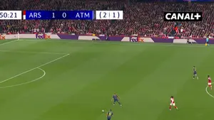 Bramka Arsenalu jak zaczarowana! Nawet tak znakomita okazja dla Atletico nie kończy się golem! Giuliano Simeone był bard