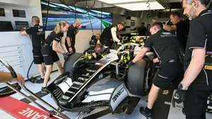 Cadillac odkrywa karty przed debiutem w F1. Peter Crolla o budowie zespołu od zera