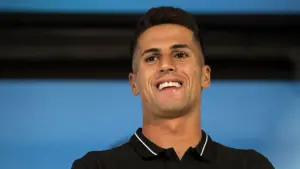 Cancelo i Torres wracają do składu Barcelony na hit z Atletico