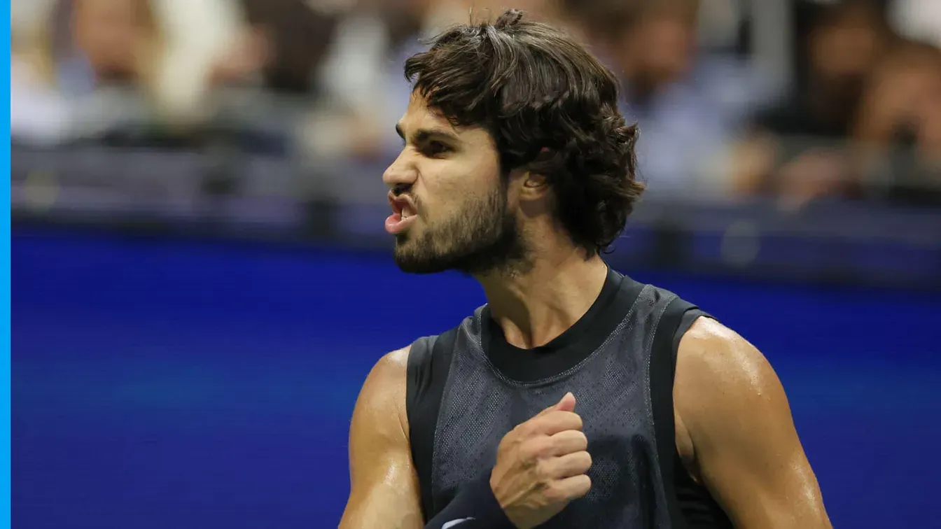 Carlos Alcaraz wyeliminowany z US Open! Ekspert wskazuje błąd, który pogrążył Hiszpana