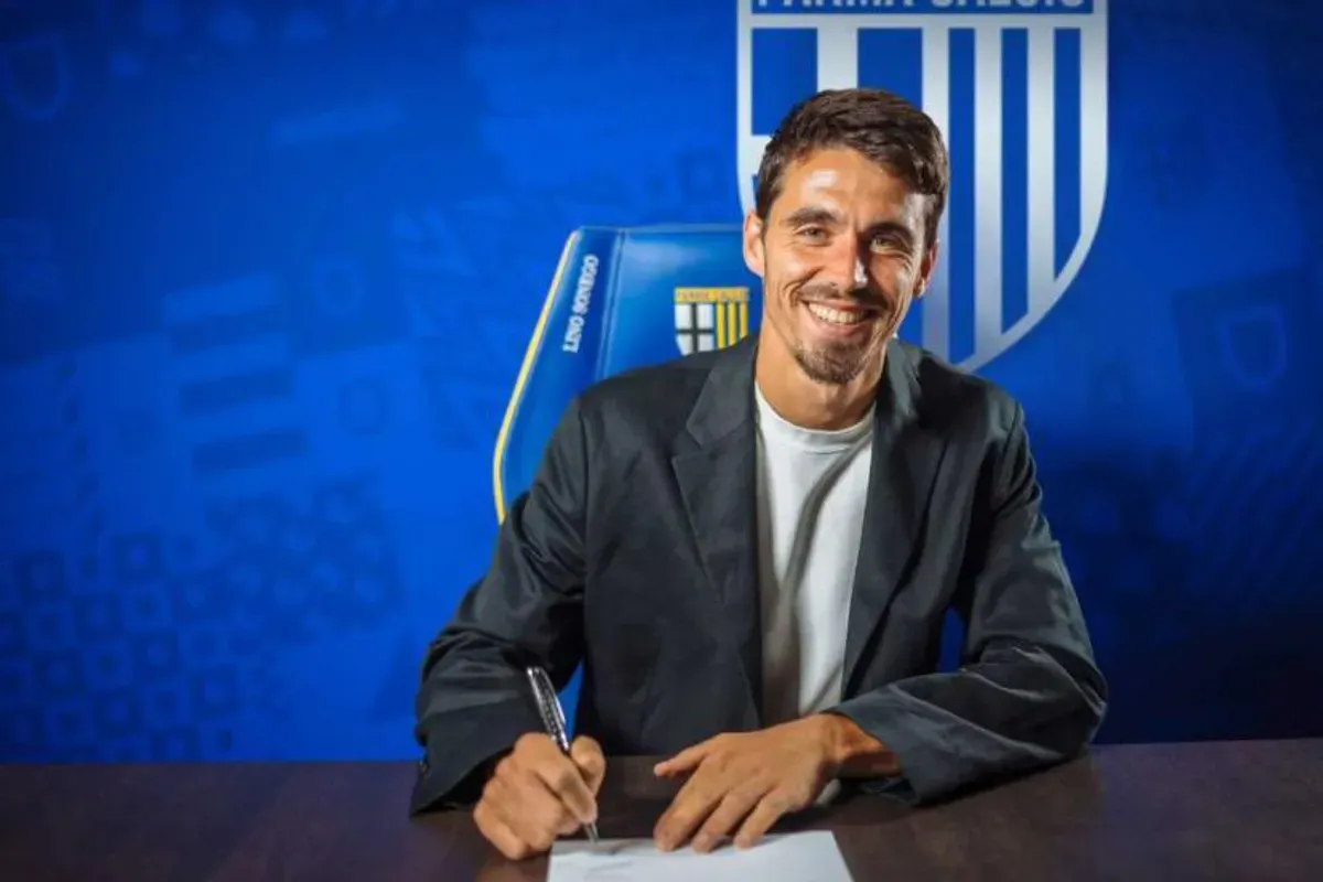Carlos Cuesta podjął kluczową decyzję. Hiszpański trener zostaje w Serie A