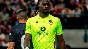 Charlton Athletic dopina swego. Arthur Okonkwo zmienia klub wewnątrz ligi