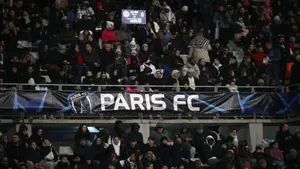 Chciał go Arsenal i Monaco, a on wybrał sensacyjny kierunek. Wielki talent opuszcza PSG