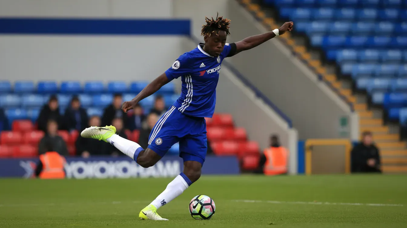 Chelsea odrzuciła miliony z Włoch. Londyńczycy postawili twardy warunek w sprawie obrońcy
