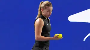 Chwalińska - Olijnykowa transmisja za darmo: Gdzie oglądać dzisiaj na żywo mecz w Internecie i TV? (23.09.2026) [WTA Singapur - 1/8 finału]