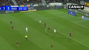 Co za uderzenie! Christos Donis zaskoczył wszystkich zawodników Pogoni Szczecin!
