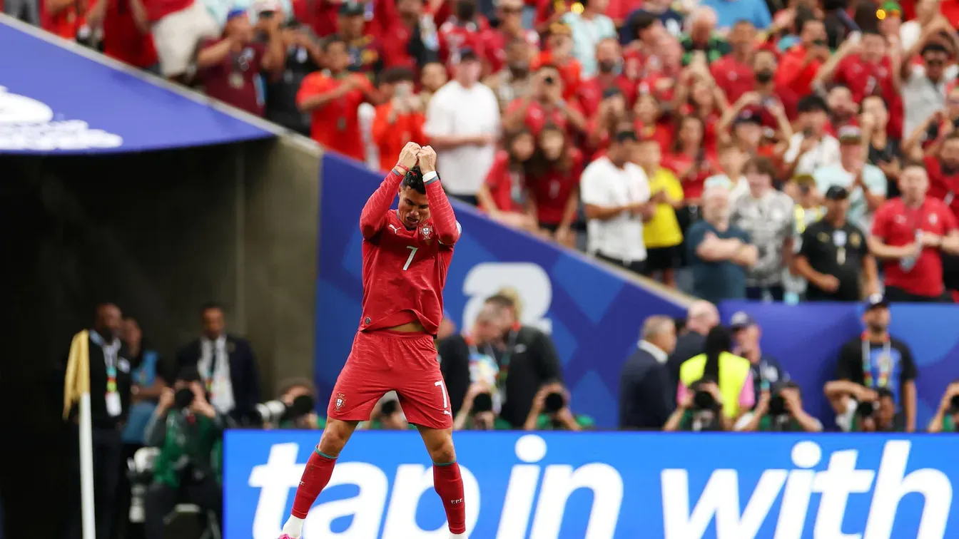 Cristiano Ronaldo śrubuje niesamowity rekord. Portugalczyk jest coraz bliżej magicznej granicy