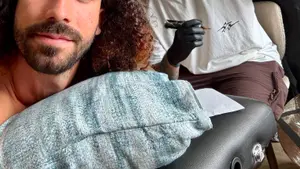 Cucurella dotrzymał słowa. Szalony tatuaż hiszpańskiego gwiazdora stał się faktem