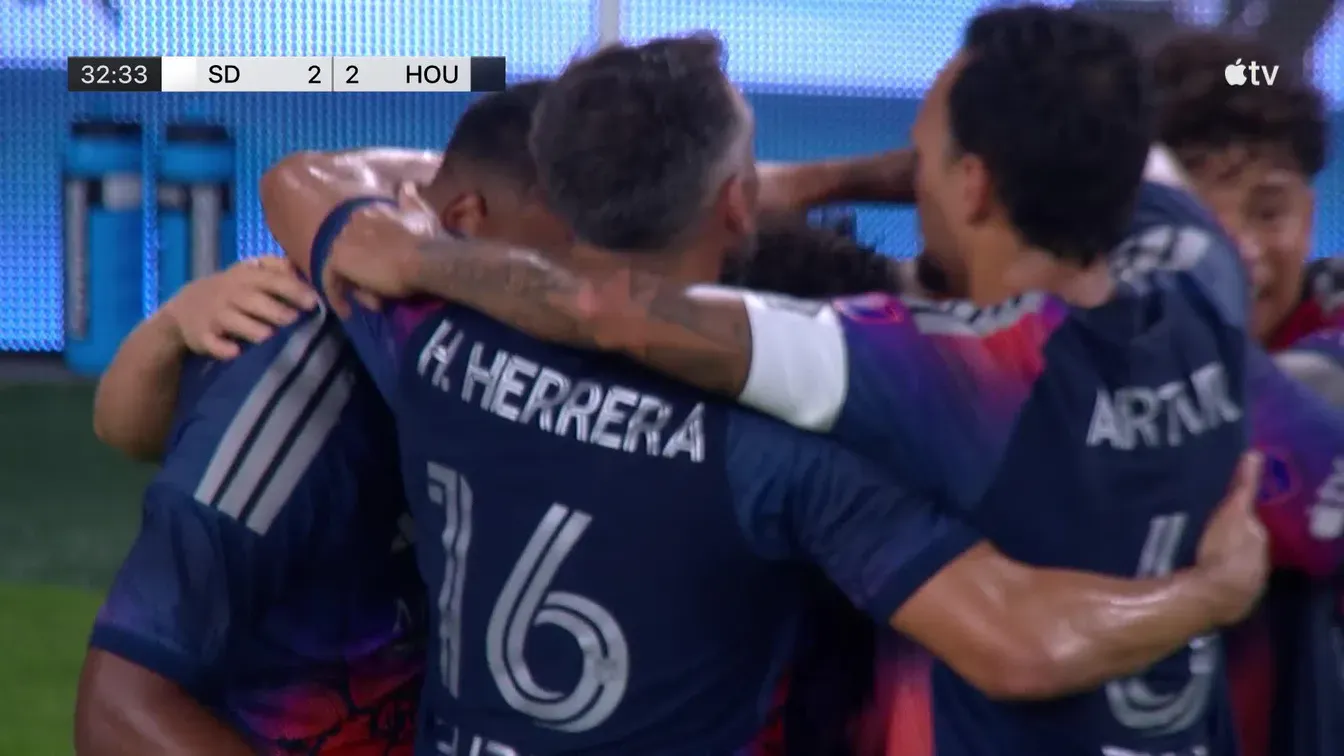 Cudowny gol Mateusza Bogusza w MLS!
