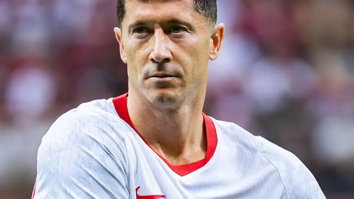 Czy Robert Lewandowski poradziłby sobie w socca. Odpowiada Klaudiusz Hirsch, który po raz drugi został wybrany najlepszy