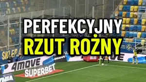 Czysta perfekcja. Arka Gdynia do przerwy rozbija 3:0 Puszczę Niepołomice w ostatnim meczu 4. kolejki @_1liga_! Oglądaj