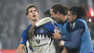Deco ma plan na obronę Barcelony. Słynny agent już negocjuje wielki transfer