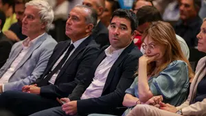 Deco przerwał milczenie po odejściu Lewandowskiego. Barcelona ma na celowniku dwie gwiazdy