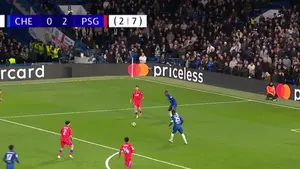 Deklasacja! PSG prowadzi 3:0 na Stamford Bridge po kolejnym pięknym golu! Tym razem do siatki trafił Senny Mayulu! Trans