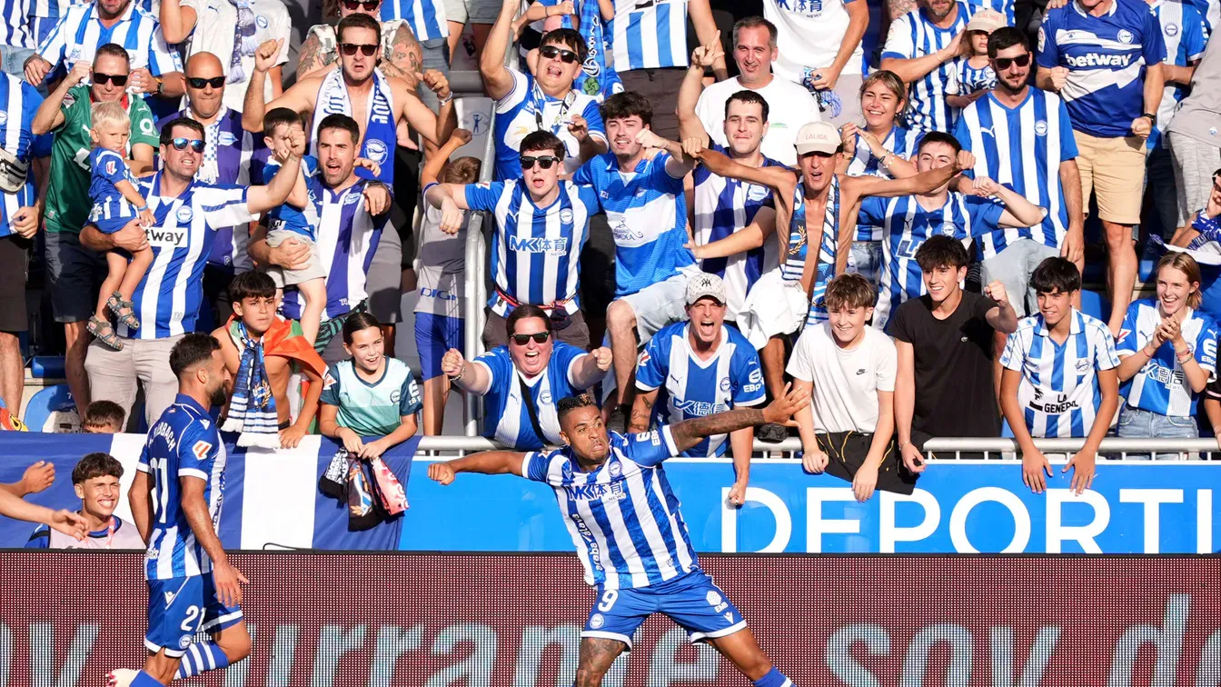 Deportivo Alaves wiceliderem LaLiga. Co za wyczyn byłego gracza Realu Madryt.