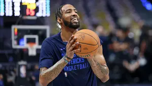 Derrick Jones Jr. na wylocie z Los Angeles Clippers. Brett Siegel ujawnia plan transferowy