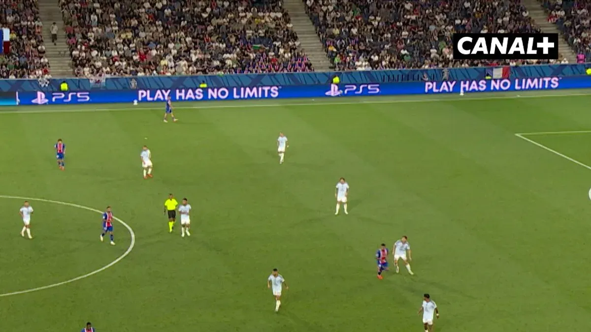 Desire Doue trafia w Superpucharze UEFA! PSG ponownie na prowadzeniu