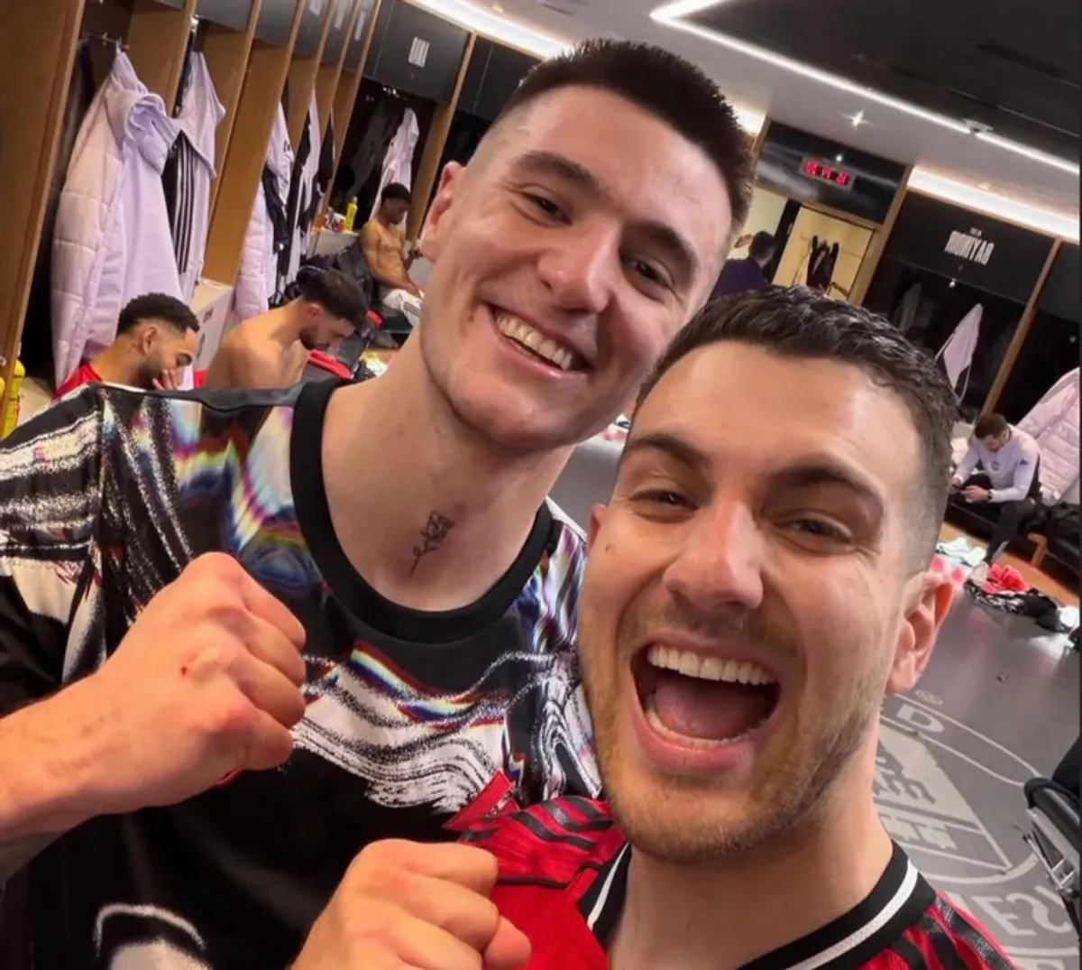 Diogo Dalot ostrzega Benjamina Sesko przed presją mediów