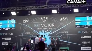 Do boju Polacy! Krzysztof Ratajski i Sebastian Białecki już jutro wchodzą do gry. Oglądaj World Cup of Darts tylko w CAN