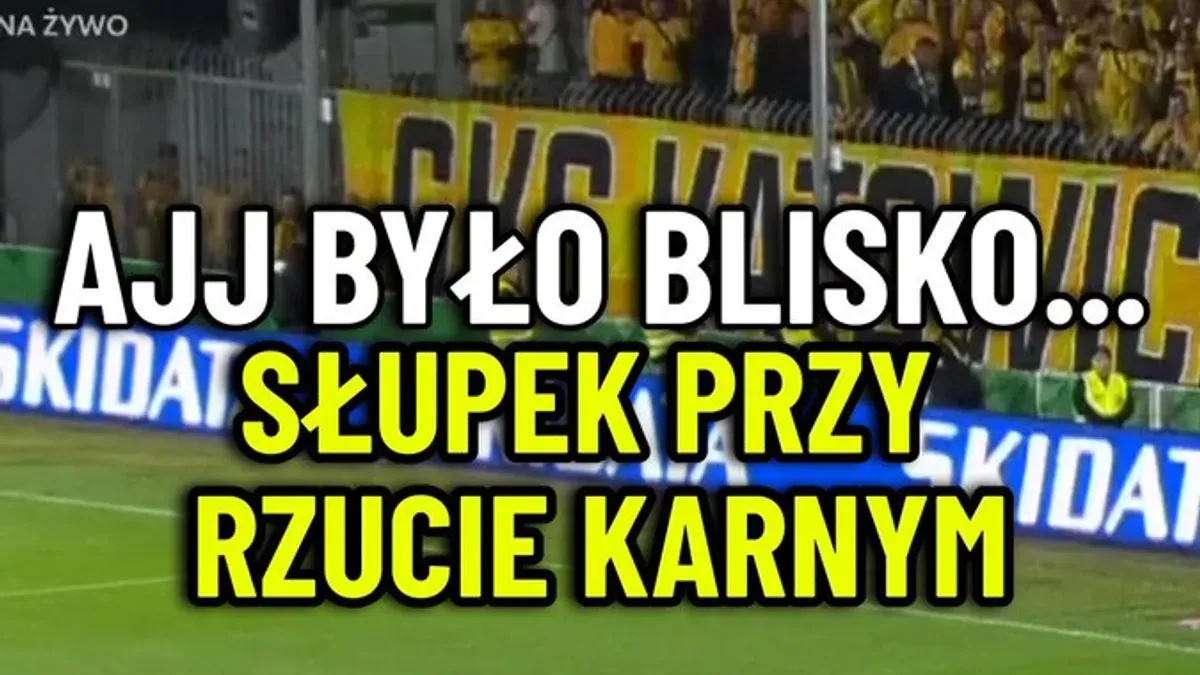 Do przerwy GKS Katowice remisuje w Żylinie! Piłka odbita od słupka trafiła do bramki. Oglądaj