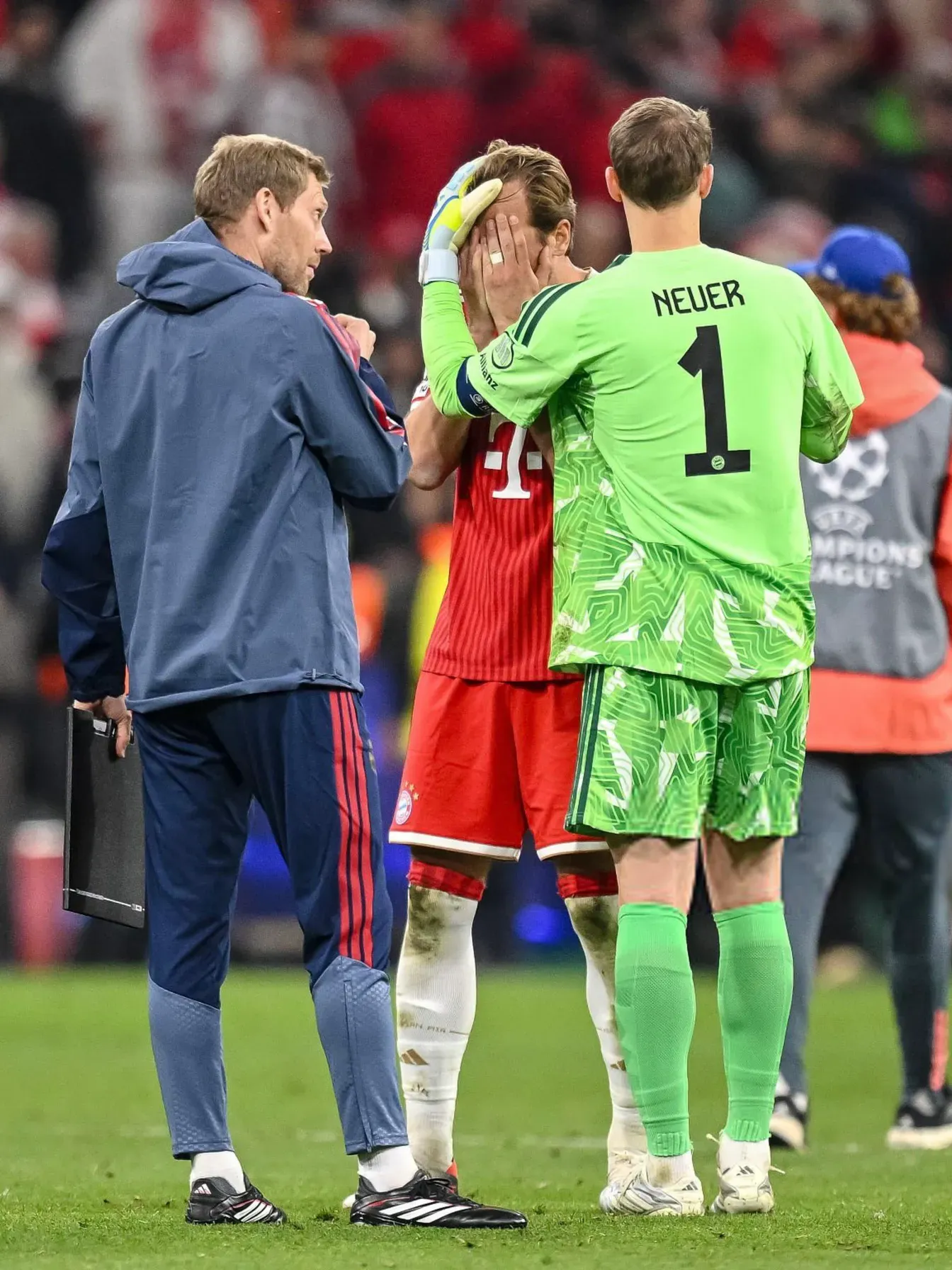 Dramat Harry'ego Kane'a w Lidze Mistrzów. Anglik nie ukrywał łez po porażce Bayernu