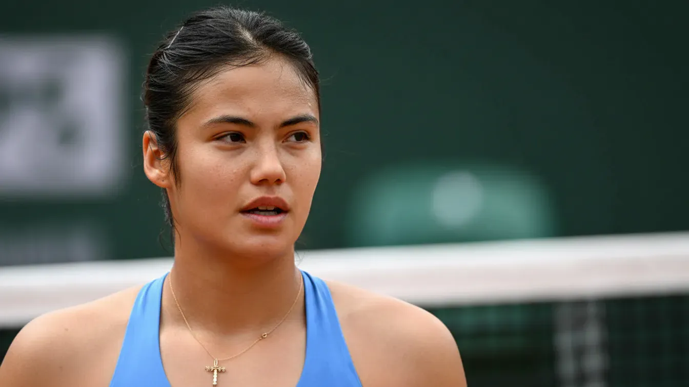 Dramatyczna decyzja gwiazdy tenisa. Emma Raducanu wycofuje się z US Open