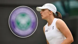 Dramatyczne sceny na Wimbledonie. Iga Świątek we łzach po meczu, ekspertka mówi o dziwnym zachowaniu