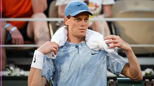 Dramatyczne wieści o Janniku Sinnerze. Mistrz w szpitalu, legenda mówi o lęku przed Wimbledonem